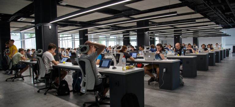 How to choose an outstaffing agency and not be disappointed?